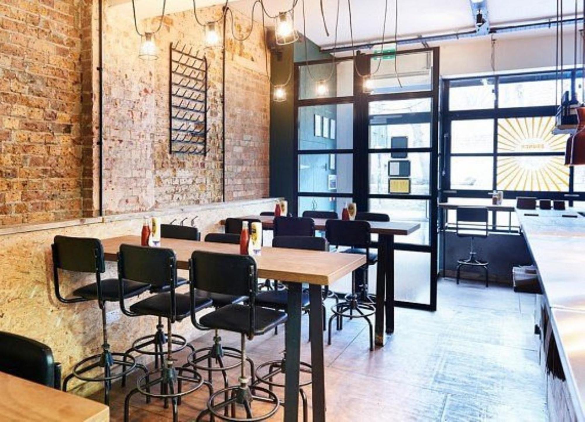 Delightful With Modern Kitchenette *
